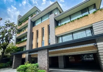 PROUD Moto Azabu外観