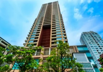 Park Court Azabu Juban The Tower外観