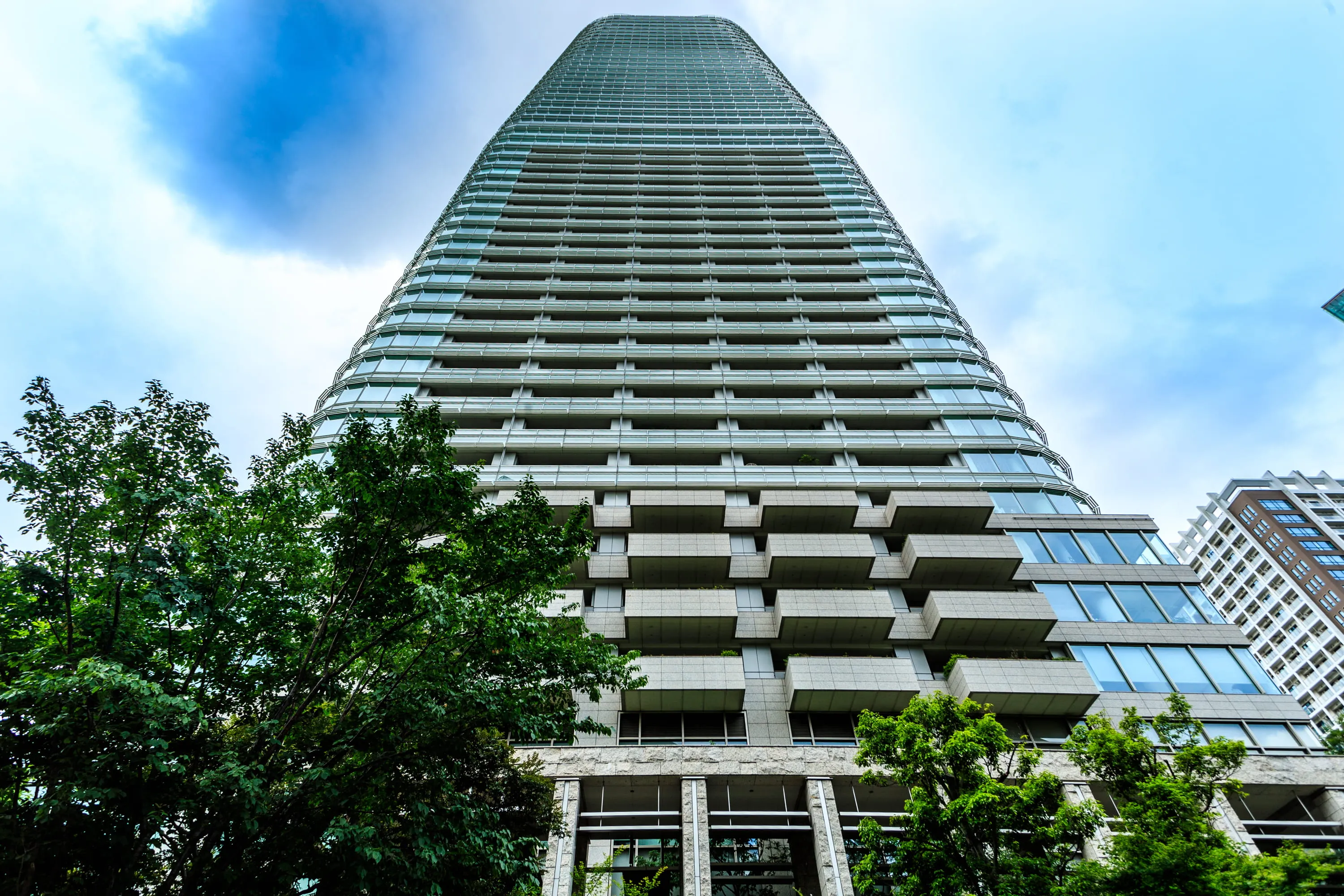 アークヒルズ仙石山森タワー